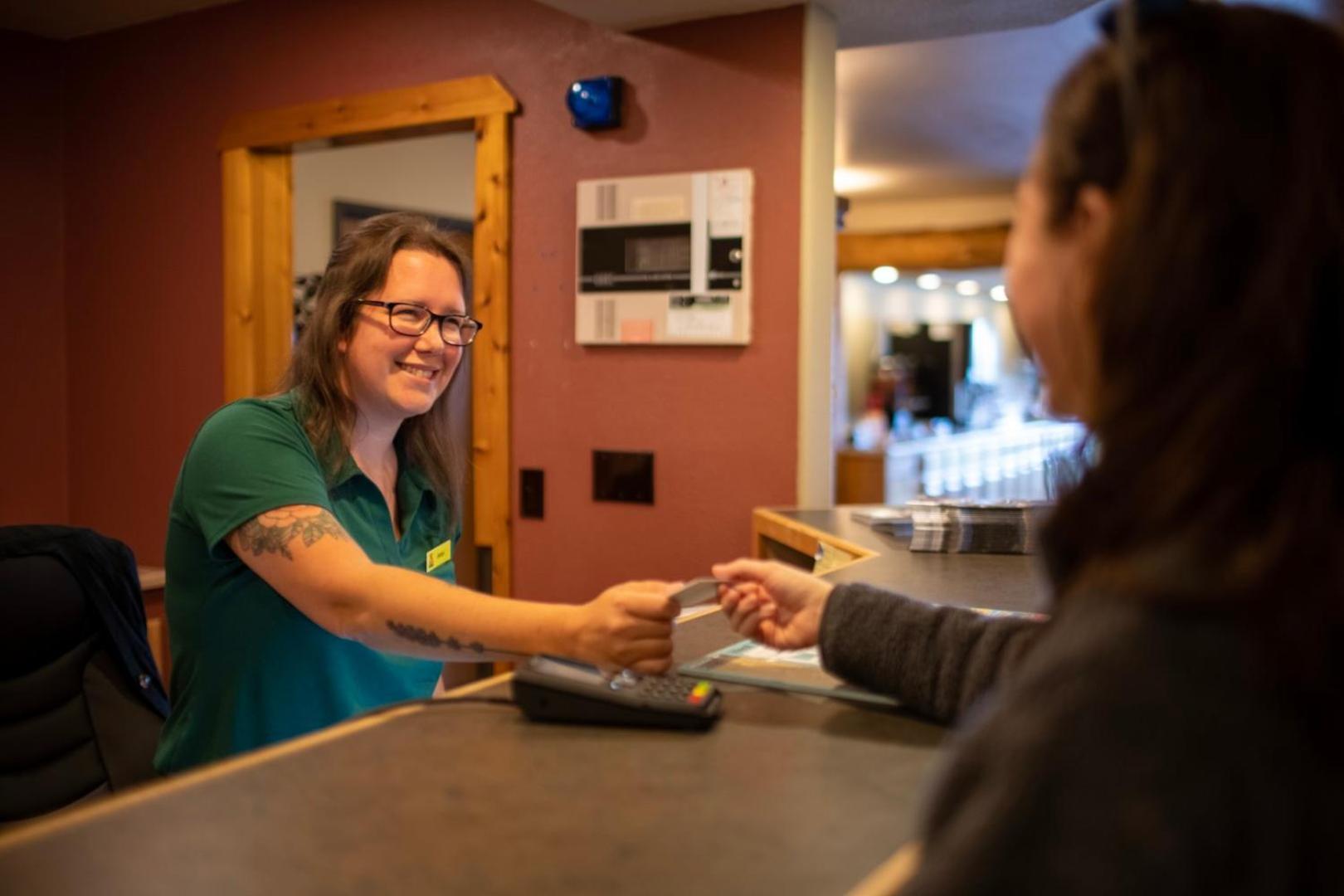 Mountain Vista Hotel West Yellowstone Extérieur photo
