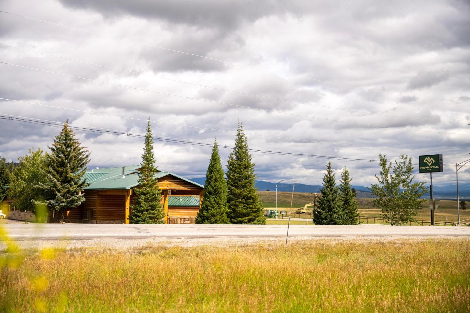 Mountain Vista Hotel West Yellowstone Extérieur photo